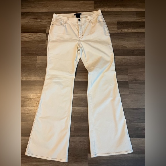 Lafayette 148 NY Bootcut High Rise Stretch Jeans SZ 8 - Picture 2 of 10